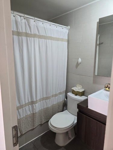 Arriendo Departamento 2D en suite Walk-in cl&oacute;set 2B 1E 1B Parque Arauco - Las Condes