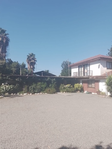 Arriendo Casa 3D 2B 4E 1B Chicureo - Colina