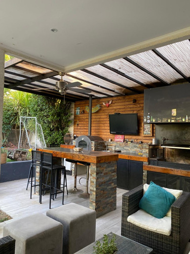 Venta Casa NP 4D en suite Walk-in cl&oacute;set 4B 2E 1B Chicureo - Colina