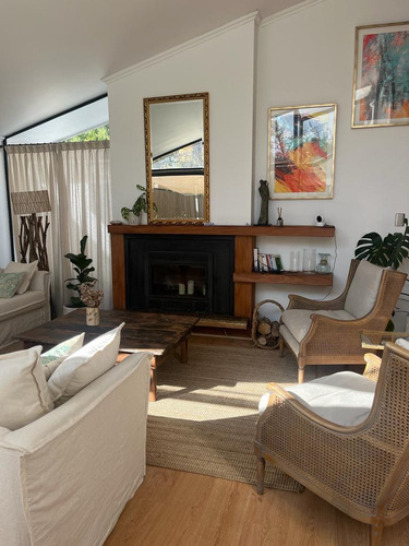 Venta Casa NO 4D en suite 3B 2E 1B Juan XXIII - Vitacura