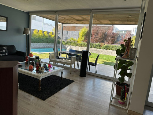 Arriendo Casa NO 4D en suite Walk-in cl&oacute;set 3B 3E 1B La Dehesa - Lo Barnechea