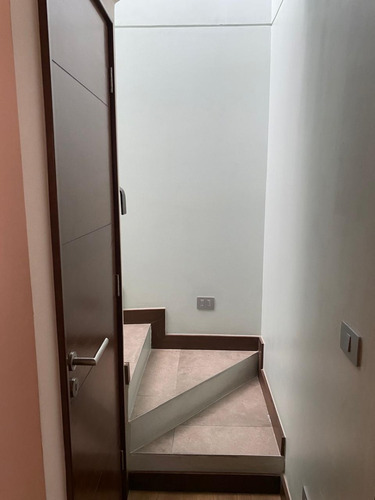 Arriendo Departamento NO 3D en suite Walk-in cl&oacute;set 2B 2E 1B  - Lo Barnechea