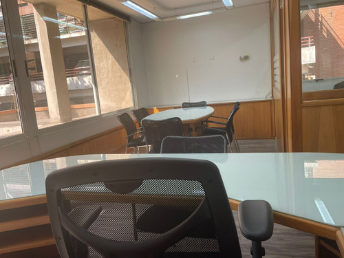 Arriendo Oficina NO 2B 1E Parque Arauco - Las Condes