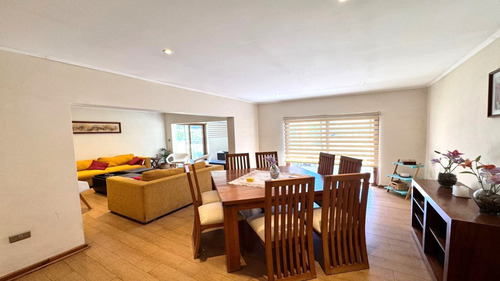 Venta Casa NO 6D en suite Walk-in cl&oacute;set 6B 10E 1B Chicureo - Colina