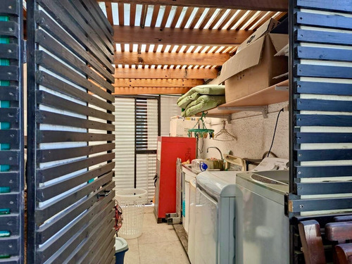 Venta Casa NO 3D en suite Walk-in cl&oacute;set 2B 6E 1B Metro Pr&iacute;ncipe de Gales - Country Club - La Reina