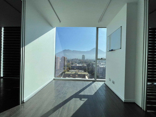 Arriendo Oficina N 2B 1E 1B Estadio Manquehue - Vitacura