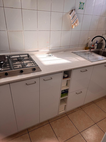 Arriendo Casa 3D 2B 2E 1B Rotonda Atenas - Las Condes