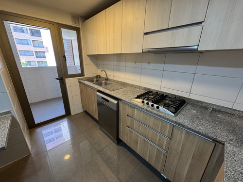Arriendo Departamento N 2D en suite Walk-in cl&oacute;set 2B 1E 1B Metro Manquehue - Apumanque - Las Condes