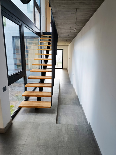 Venta Casa 3D en suite Walk-in cl&oacute;set 3B 2E Parque Padre Alberto Hurtado - Las Condes