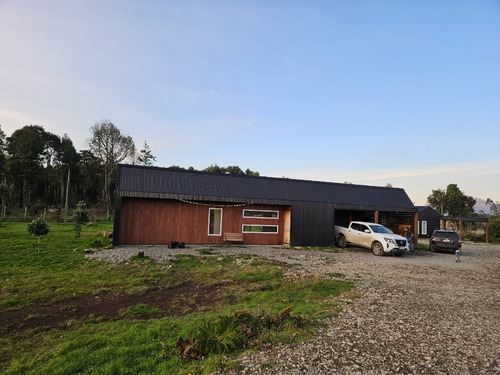 Venta Casa N 4D en suite 4B 3E 1B  - Puerto Varas