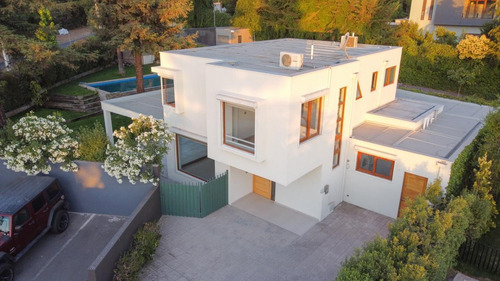 Venta Casa NO 4D en suite Walk-in cl&oacute;set 4B 2E 1B La Reina Alta - La Reina