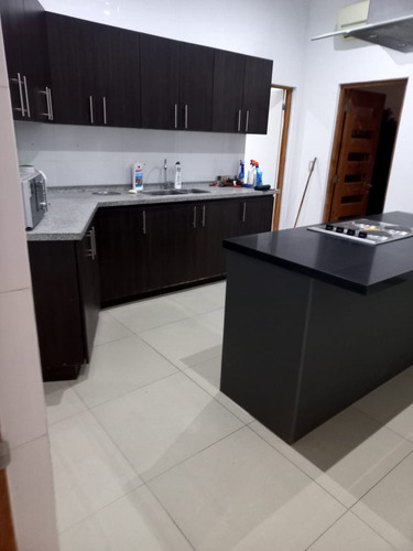 Venta Casa P 4D en suite Walk-in cl&oacute;set 3B 10E 1B Casas de Chacabuco - Colina