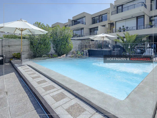 Venta Casa NP 4D en suite Walk-in cl&oacute;set 3B 3E 1B El Huinganal - Lo Barnechea