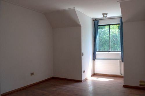 Venta Casa NOSP 5D en suite Walk-in cl&oacute;set 5B 3E 1B La Dehesa - Lo Barnechea