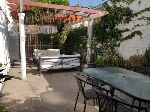 Arriendo Casa 3D 1B 2E 1B Metro Pr&iacute;ncipe de Gales - Country Club - La Reina