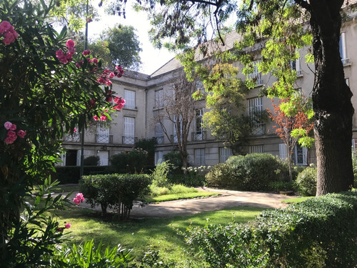 Arriendo Oficina SO 2B 1E 1B Barrio El Golf - Las Condes