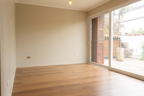 Arriendo Casa NP 3D 2B 3E 1B Blest Gana - La Reina