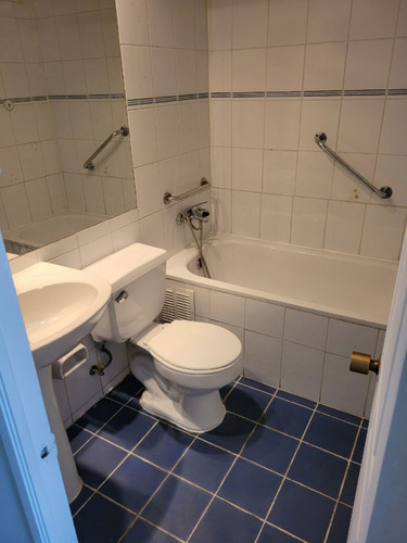 Venta Departamento S 4D en suite 3B 1E 1B Rotonda Atenas - Las Condes