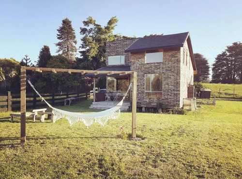 Venta Casa 4D 2B 2E Philippi - Puerto Varas