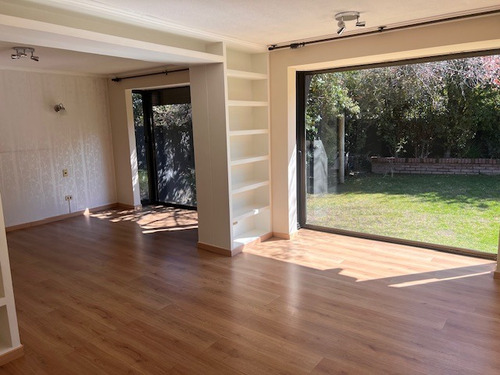 Arriendo Casa NO 6D en suite Walk-in cl&oacute;set 6B 6E 2B San Carlos de Apoquindo - Las Condes