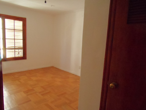 Arriendo Casa SP 3D 2B 3E Metro &Ntilde;u&ntilde;oa - &Ntilde;u&ntilde;oa