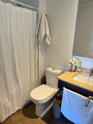 Arriendo Departamento N 2D en suite Walk-in cl&oacute;set 2B 1E 1B Alto Las Condes - Las Condes