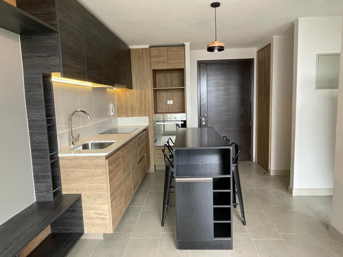 Venta Departamento SP 2D en suite Walk-in cl&oacute;set 2B 1E 1B Estadio Nacional - &Ntilde;u&ntilde;oa