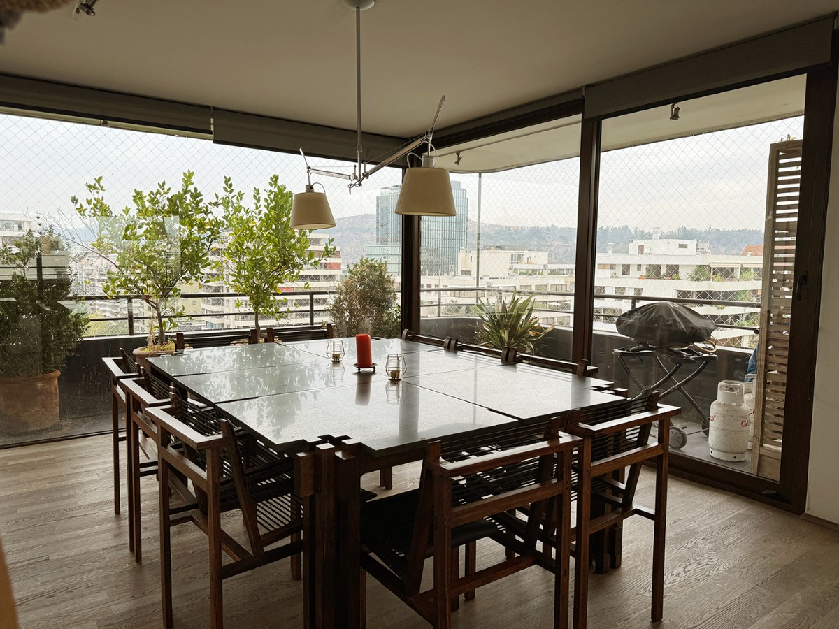 Venta Departamento NO 4D en suite 3B 1E 1Bd Parque Bicentenario - Vitacura