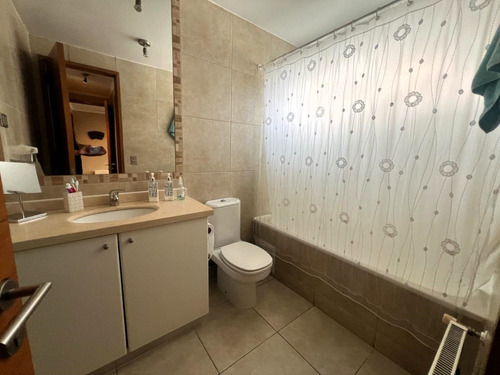 Venta Casa NP 5D en suite Walk-in cl&oacute;set 5B 4E 2B La Reina Alta - La Reina