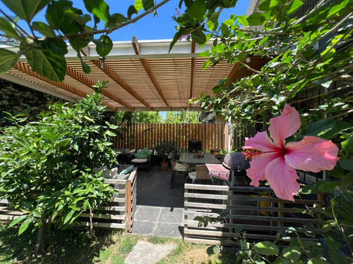 Venta Casa NO 4D 2B 4E Metro Manquehue - Apumanque - Las Condes