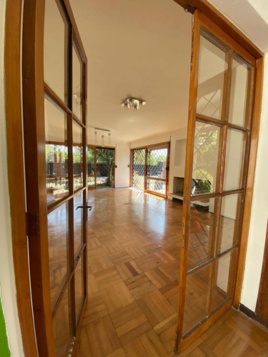 Arriendo Casa 4D 3B 2E 1B Troncos Viejos - La Reina