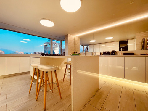 Arriendo Departamento NP 3D en suite Walk-in cl&oacute;set 2B 2E 1B P&iacute;o XI - Vitacura