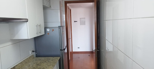 Arriendo Departamento O 2D en suite Walk-in cl&oacute;set 2B 1E 1B Barrio El Golf - Las Condes