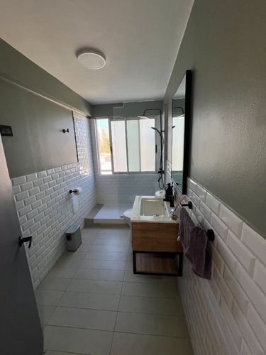 Arriendo Casa NO 3D 4B 2E 1B Rotonda Atenas - Las Condes