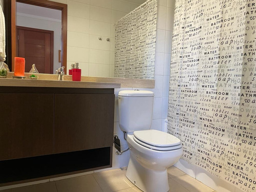 Venta Casa NO 4D en suite Walk-in cl&oacute;set 6B 3E San Carlos de Apoquindo - Las Condes