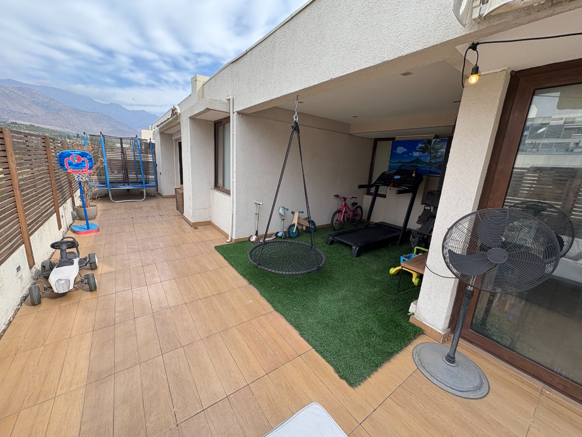 Venta Departamento NO 3D en suite Walk-in cl&oacute;set 3B 2E 1Bd Tabancura - Vitacura