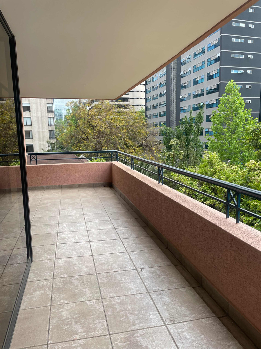 Venta Departamento NO 3D en suite Walk-in cl&oacute;set 3B 1E 1Bd Nueva Las Condes - Las Condes