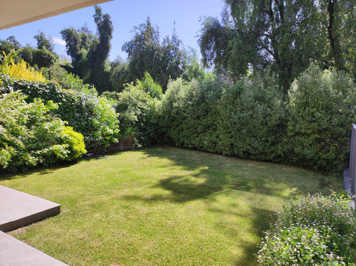Venta Casa 5D 4B 2E 1B El Huinganal - Lo Barnechea