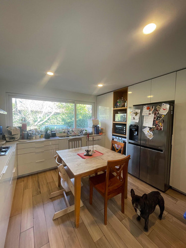 Arriendo Casa 6D 4B 3E 1B Los Dominicos - Las Condes