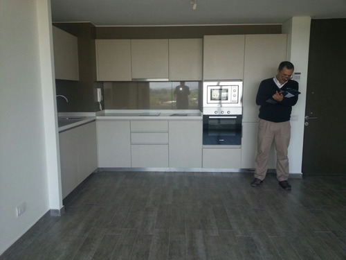 Arriendo Departamento S 2D 2B 1E 1B Los Dominicos - Las Condes