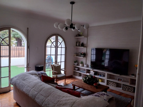 Arriendo Casa P 6D 3B 3E 1B Manuel Montt - Providencia