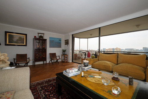 Venta Departamento NP 4D Walk-in cl&oacute;set 3B 3E 2B Parque Arauco - Las Condes