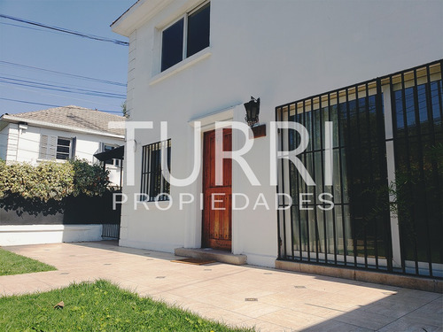 Arriendo Casa O 4D 3B 2E Metro Escuela Militar - Las Condes