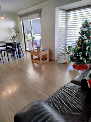 Venta Casa 4D en suite Walk-in cl&oacute;set 3B 2E 1B Chicureo - Colina