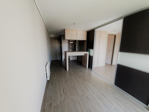 Venta Departamento P 1D en suite 1B 1E 1B Metro Hernando de Magallanes - Las Condes