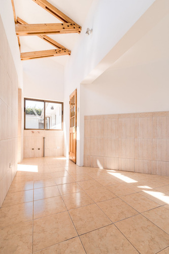 Venta Casa NP 4D 3B 4E Rotonda Atenas - Las Condes