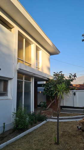 Arriendo Casa NO 3D en suite 3B 2E 1B Troncos Viejos - La Reina