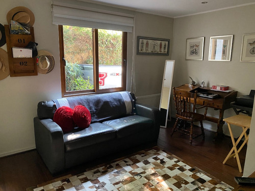 Venta Casa O 4D en suite Walk-in cl&oacute;set 3B 2E 1B Carlos Ossand&oacute;n - La Reina