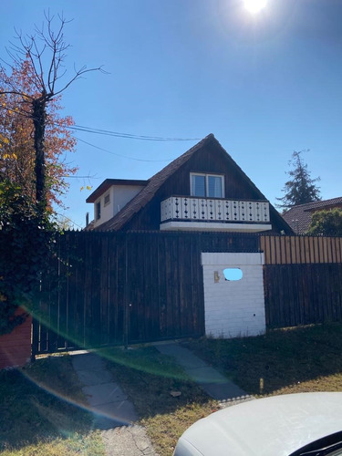 Arriendo Casa NO 5D 3B 2E 1B Plaza San Enrique - Lo Barnechea