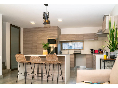 Venta Departamento O 1D 2B 1E 1B Campus Oriente - Providencia